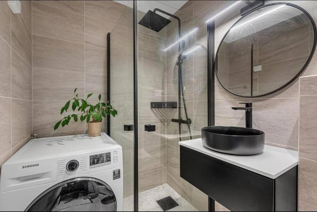 Newly Renovated - Oslo Downtown Appartamento Esterno foto
